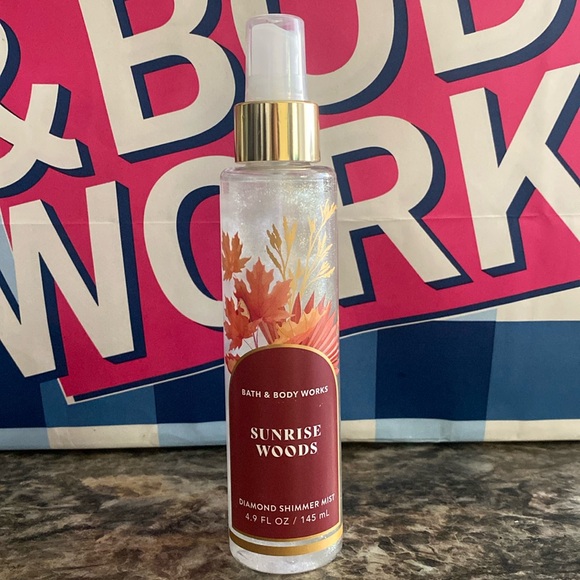 Bath & Body Works Sunrise Woods - Picture 1 of 4